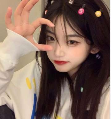 Luna kim Profile Picture